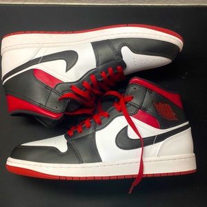 Air Jordan 1 mid